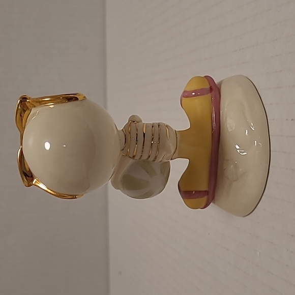 Lenox Sun N Fun Tweety In Original Box - Picture 6 of 16